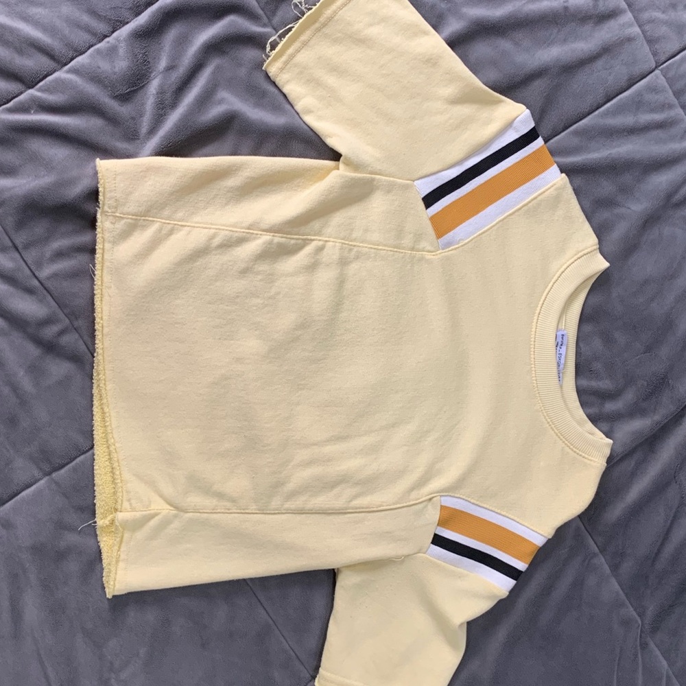 BERSHKA CROP TOP